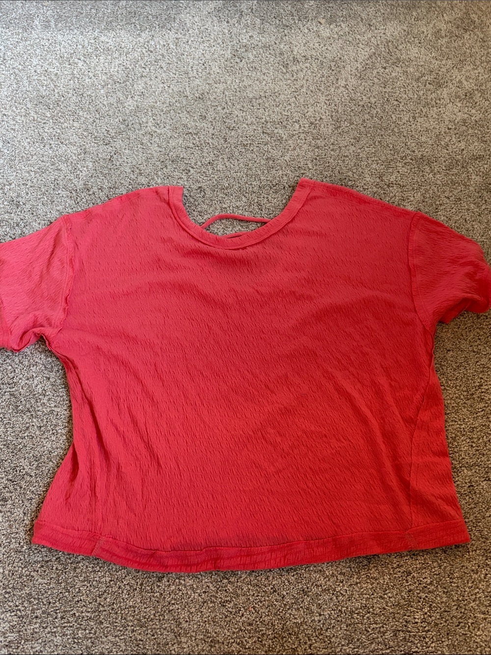 White Crow Relaxed Short Sleeve Tee in Coral Red